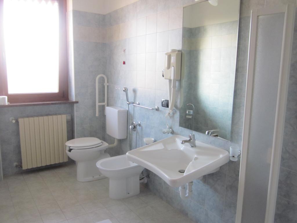 Al Casale B&B Cherasco Room photo